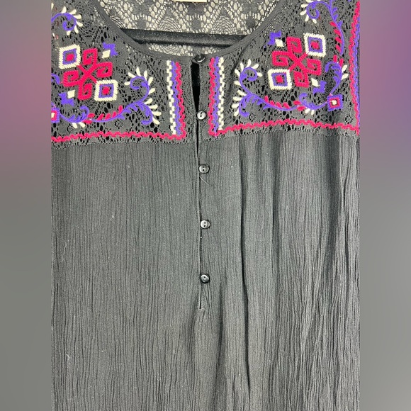 Flying Tomato Black Lace Top - Picture 4 of 9